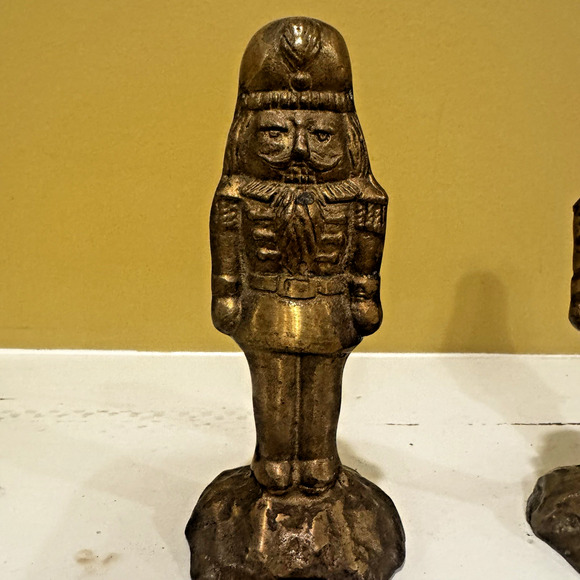 Vintage Bombay Company 2 Brass Nutcracker Stocking Holder Christmas Decor 1993 - Picture 12 of 13